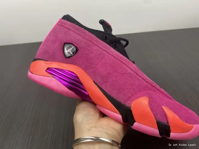 14 (W) Low Jordan DH4121-600 Retro Pink Shocking 0529